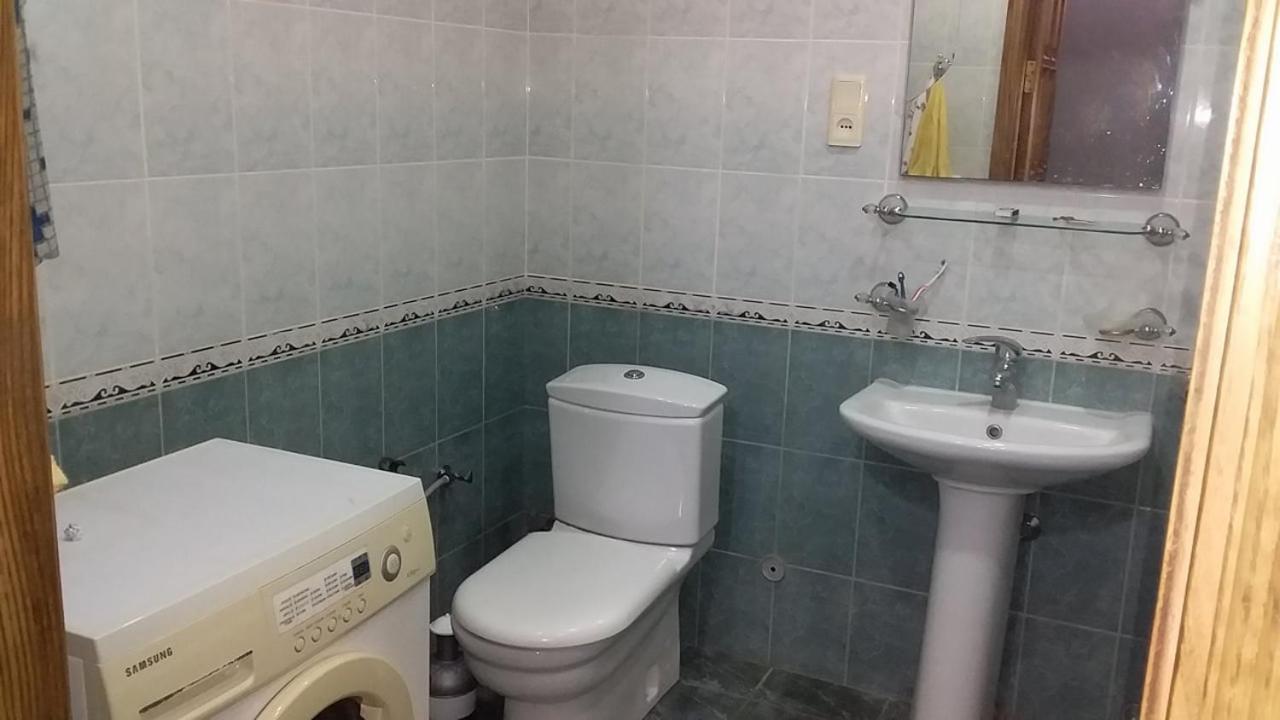 Family Apartments Баку Экстерьер фото
